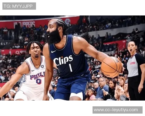 小卡采访时间仅七分钟引发关注球星采访为何如此短暂 小卡采访时间仅七分钟引发关注球星采访为何如此短暂