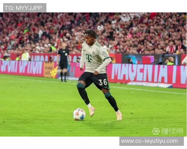 拜仁签下17岁厄瓜多尔小将奥拉亚计划外租发展潜力 拜仁签下17岁厄瓜多尔小将奥拉亚计划外租发展潜力