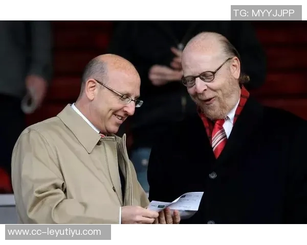 格雷泽家族若欲全面出售曼联可强制拉爵同意自27年2月起生效 格雷泽家族若欲全面出售曼联可强制拉爵同意自27年2月起生效